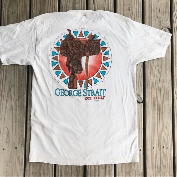 SOLD George Strait Tour T-Shirt - Picture 2 of 3